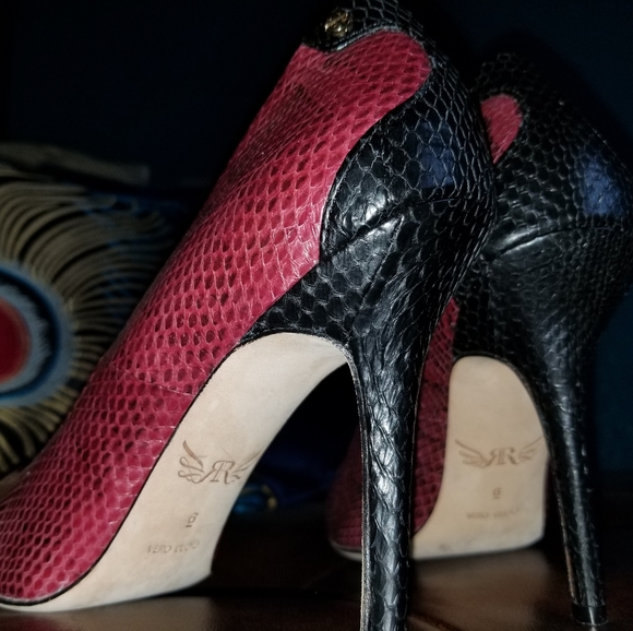 Rachel Roy Snakeskin Pointed Heels ☆ Size 6 - Picture 5 of 9